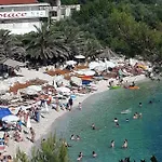 شقة Sanja